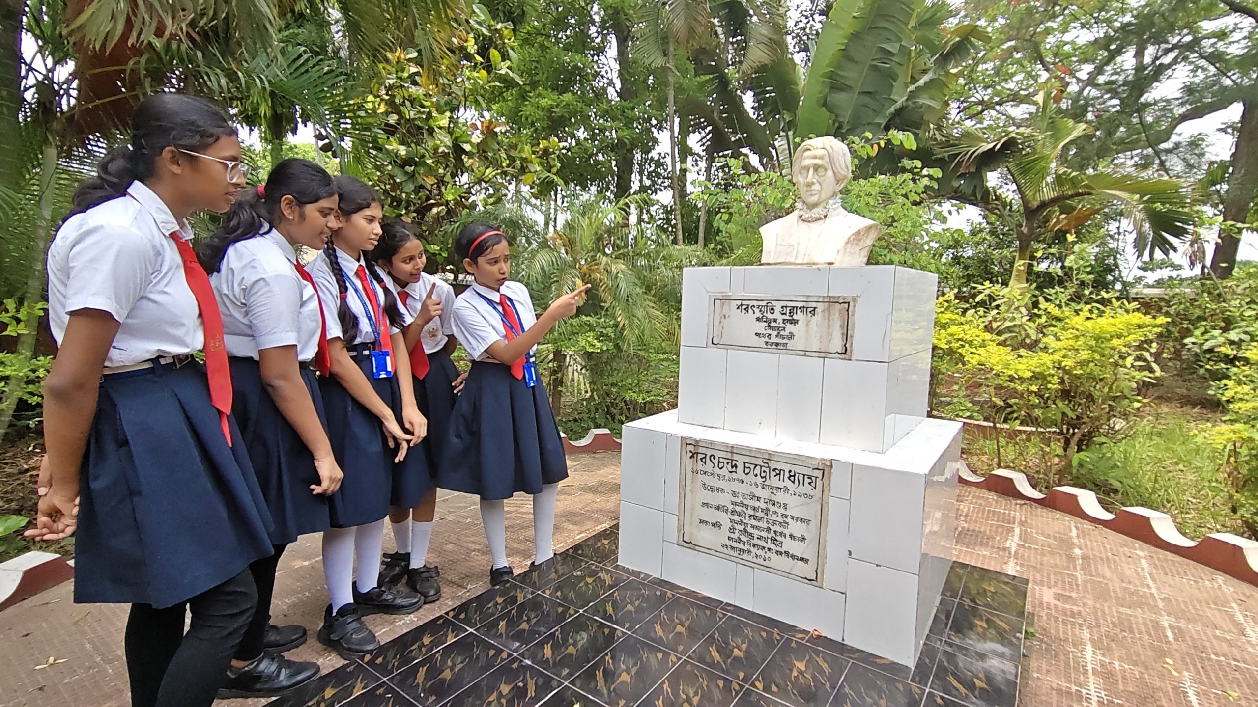 Walking Through Literature & Legacy: World Heritage Day Celebration