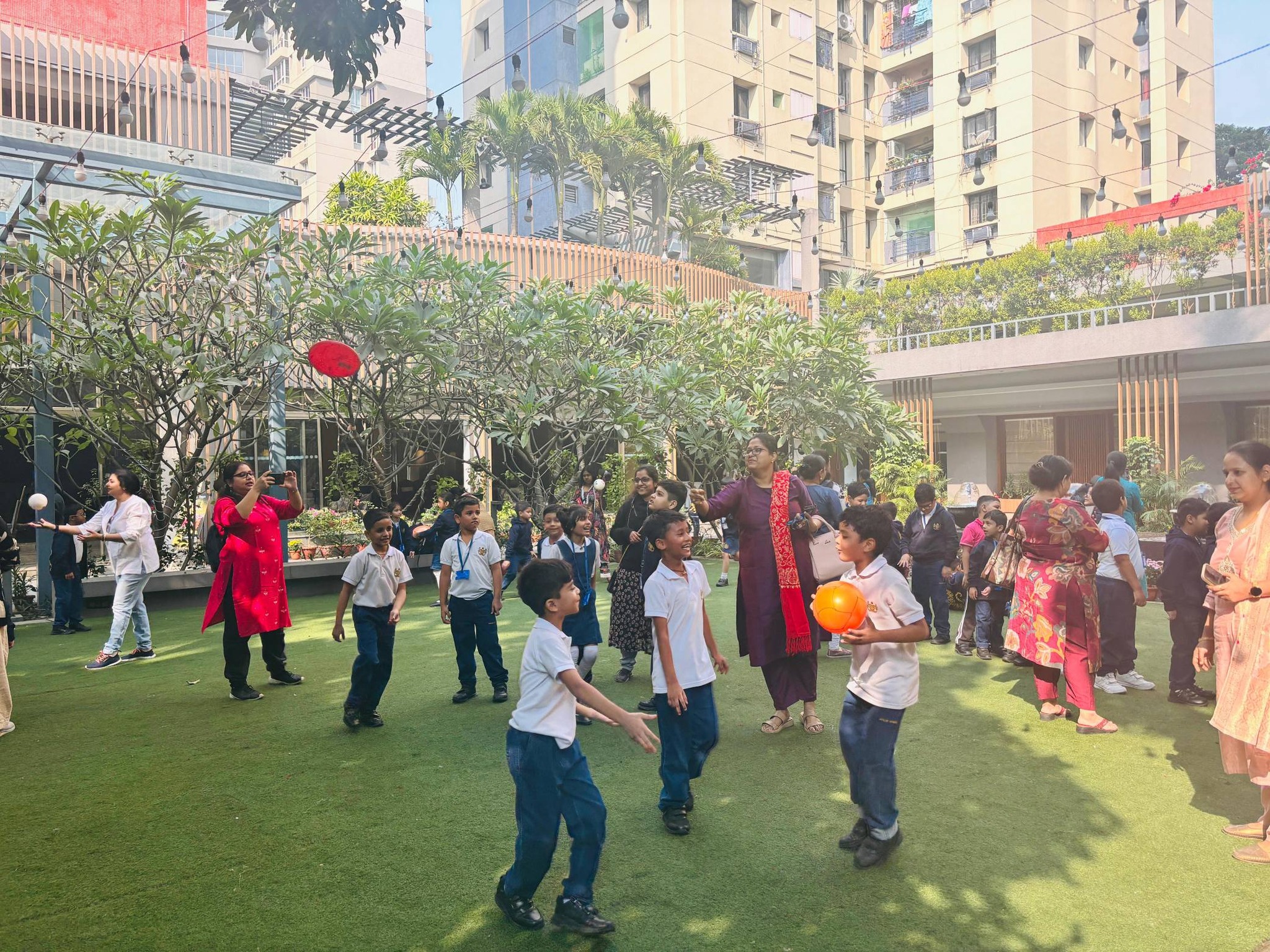 🌞 School Picnic 2025 | Apeejay School Park Street 🌞