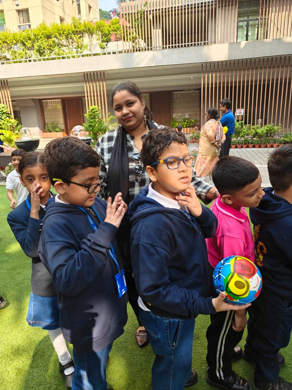 🌞 School Picnic 2025 | Apeejay School Park Street 🌞
