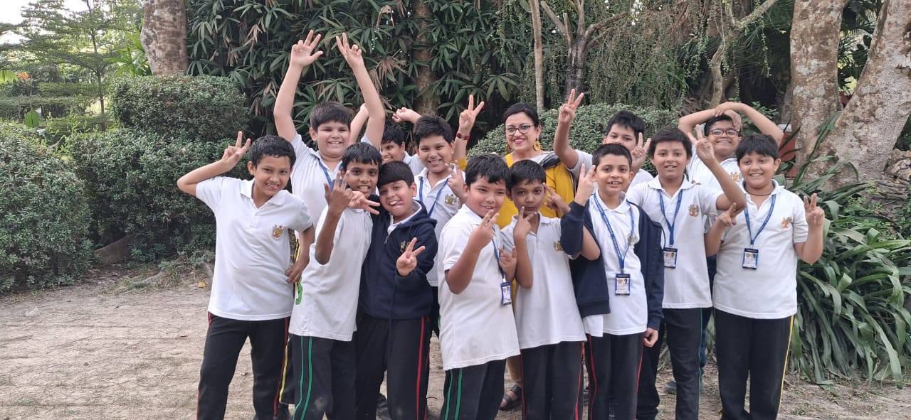 🌞 School Picnic 2025 | Apeejay School Park Street 🌞