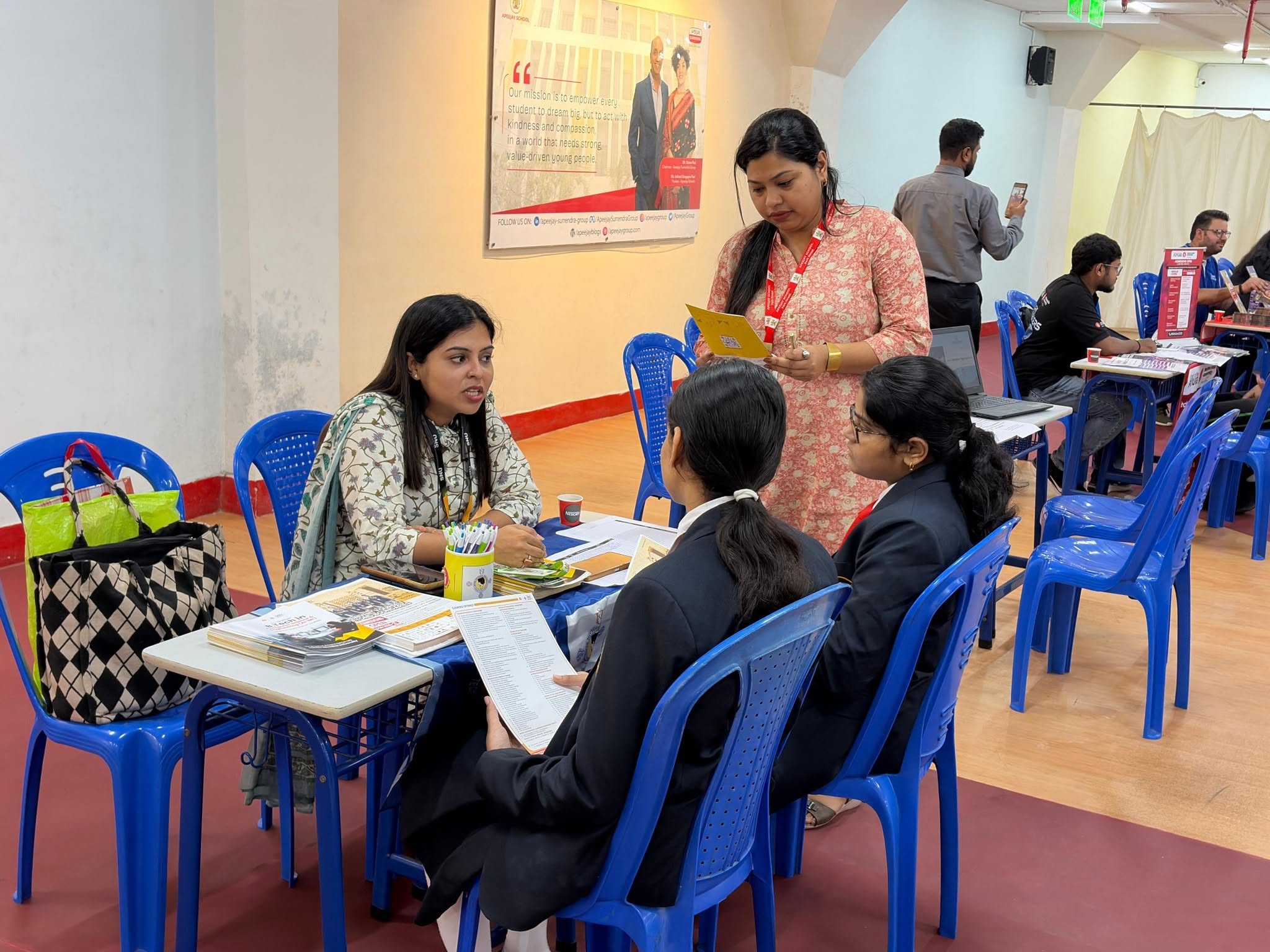 🌟 Mega International & National Career Fair 2026 at Apeejay School Park Street  🌟