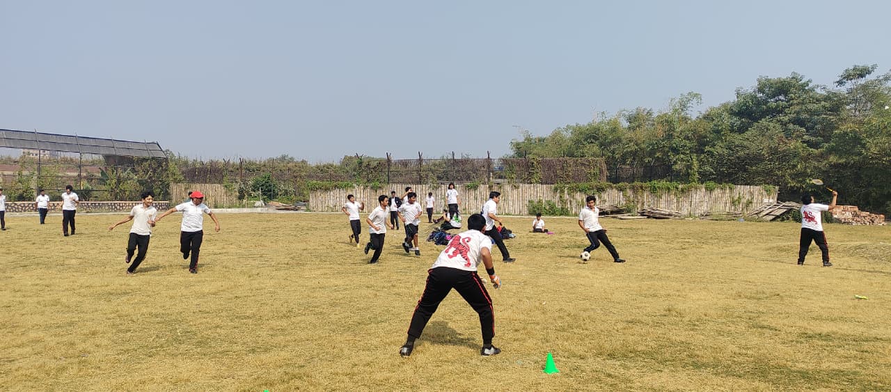 School Picnic :Classes IX - XI